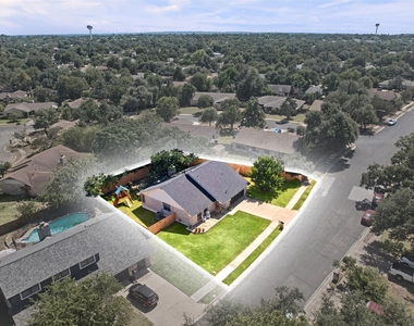 11307 Powder Mill Trl - Photo Thumbnail 36
