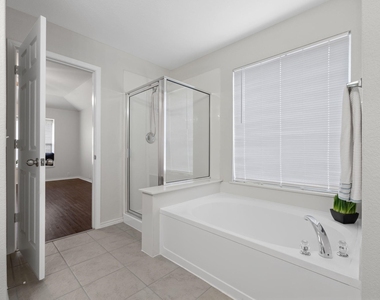3312 Porter Creek Cv - Photo Thumbnail 18