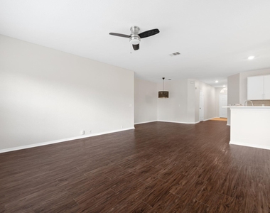 3312 Porter Creek Cv - Photo Thumbnail 5