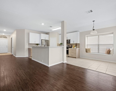 3312 Porter Creek Cv - Photo Thumbnail 4