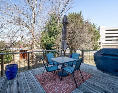 2101 Rivers Edge Way - Photo Thumbnail 34