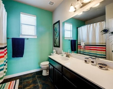 2101 Rivers Edge Way - Photo Thumbnail 22