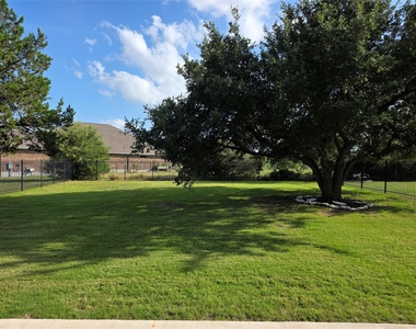 2744 Reunion Blvd - Photo Thumbnail 37