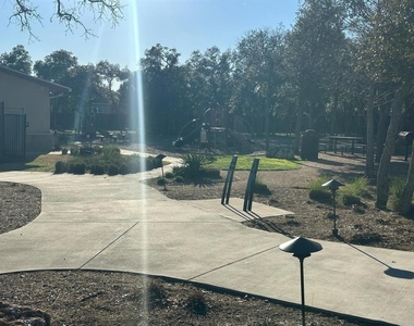 2337 Four Waters Loop - Photo Thumbnail 38