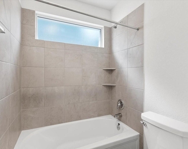 2337 Four Waters Loop - Photo Thumbnail 18