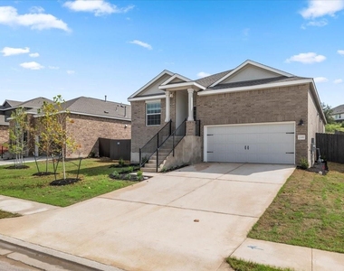 2337 Four Waters Loop - Photo Thumbnail 2