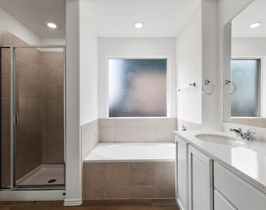 2337 Four Waters Loop - Photo Thumbnail 25