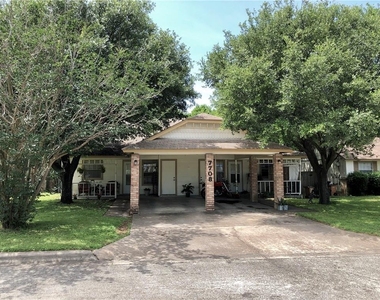 7708 Brodie Ln - Photo Thumbnail 14
