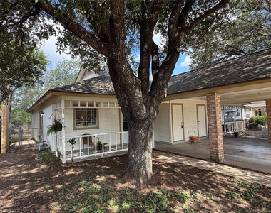 7708 Brodie Ln - Photo Thumbnail 26
