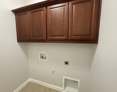 212 Choke Canyon Ln - Photo Thumbnail 25