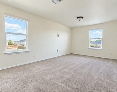 320 Josey Wales Dr - Photo Thumbnail 10