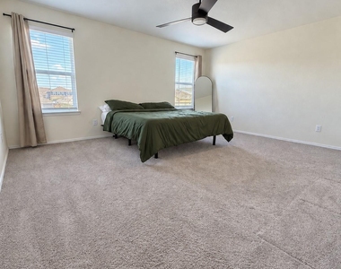 320 Josey Wales Dr - Photo Thumbnail 11