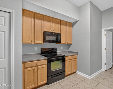 13241 Mendenhall Place - Photo Thumbnail 16