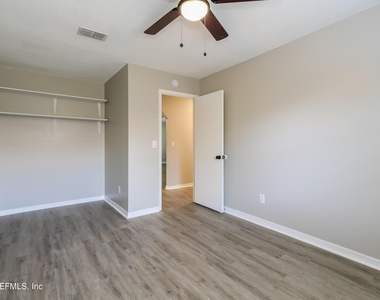 6349 Faulkner Drive - Photo Thumbnail 10