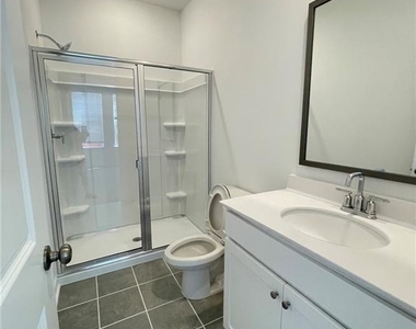 610 Alder Creek Way - Photo Thumbnail 35