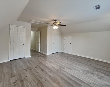 2800 Alcovy River View - Photo Thumbnail 14