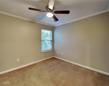 1357 Lamont Drive Sw - Photo Thumbnail 14