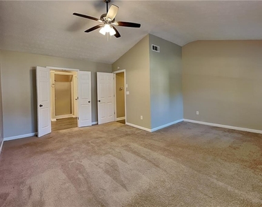 1357 Lamont Drive Sw - Photo Thumbnail 7