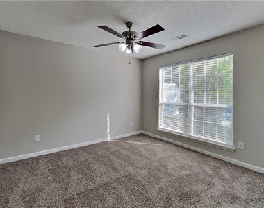 679 Fernstone Trail - Photo Thumbnail 13