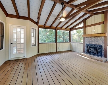 2427 Brookvine Lane - Photo Thumbnail 17
