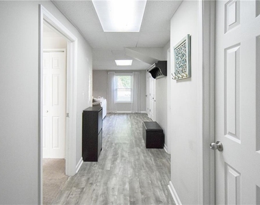 2304 Boardwalk - Photo Thumbnail 2