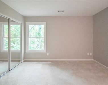 3115 Park Chase - Photo Thumbnail 29