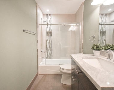 3115 Park Chase - Photo Thumbnail 31