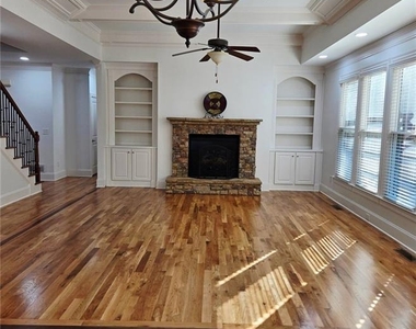 5710 Swift Creek Court - Photo Thumbnail 11