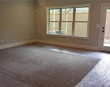 3226 Nobility Way - Photo Thumbnail 13