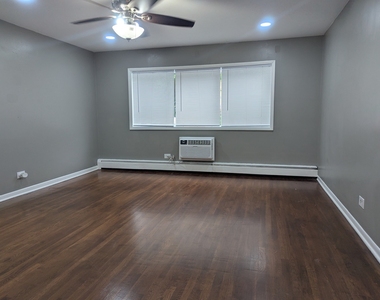 736 W Dempster Street - Photo Thumbnail 8