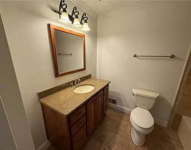 7719 Glen Devon Road - Photo Thumbnail 14