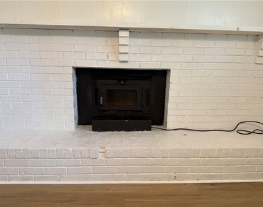 7719 Glen Devon Road - Photo Thumbnail 25