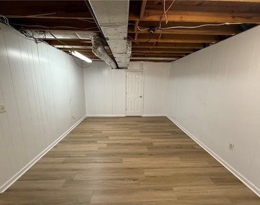 7719 Glen Devon Road - Photo Thumbnail 27