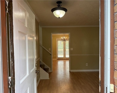7719 Glen Devon Road - Photo Thumbnail 4