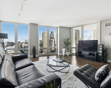 345 N Lasalle Drive - Photo Thumbnail 1