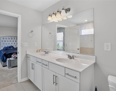 616 Blue Ash Court - Photo Thumbnail 33