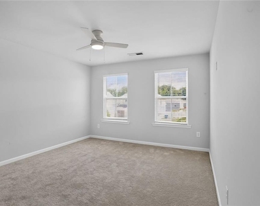 616 Blue Ash Court - Photo Thumbnail 24