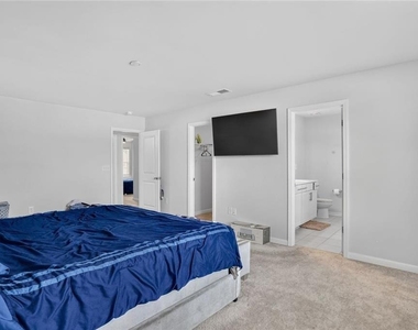 616 Blue Ash Court - Photo Thumbnail 30