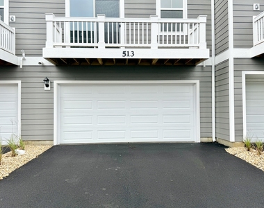 513 Yosemite Way - Photo Thumbnail 23