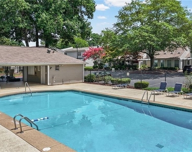 1622 Homestead Trail - Photo Thumbnail 21