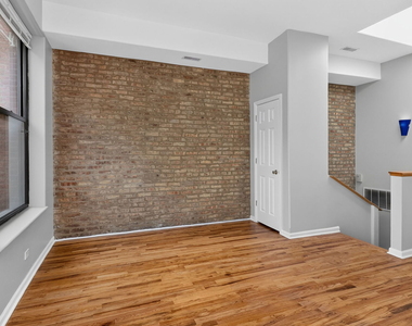 1422 W Taylor Street - Photo Thumbnail 4