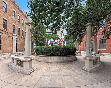 1422 W Taylor Street - Photo Thumbnail 18