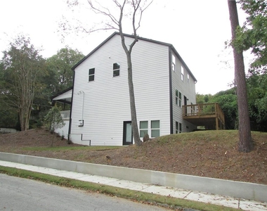 2367 Summit Avenue Nw - Photo Thumbnail 2