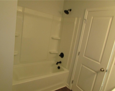 2367 Summit Avenue Nw - Photo Thumbnail 33