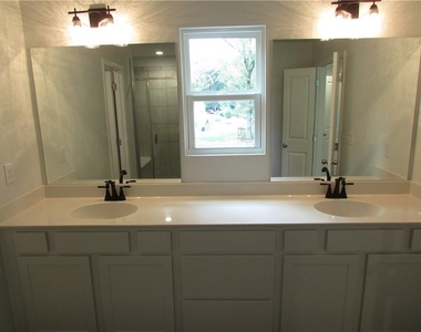 2367 Summit Avenue Nw - Photo Thumbnail 23