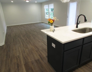 2367 Summit Avenue Nw - Photo Thumbnail 11