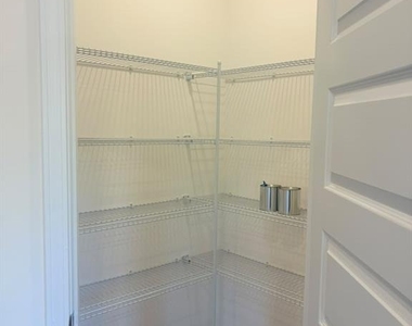156 Oconee Road - Photo Thumbnail 6