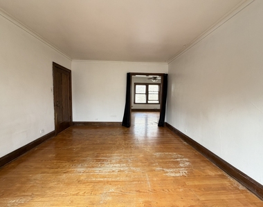 4208 W Cullom Avenue - Photo Thumbnail 2