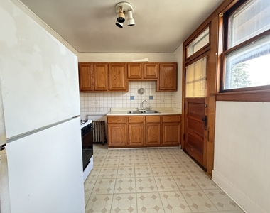 4208 W Cullom Avenue - Photo Thumbnail 5