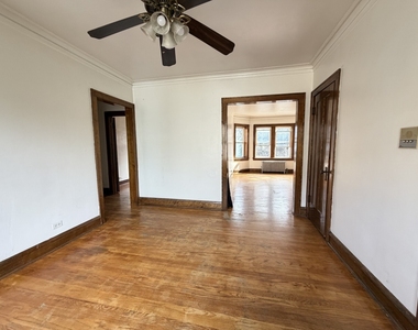 4208 W Cullom Avenue - Photo Thumbnail 8